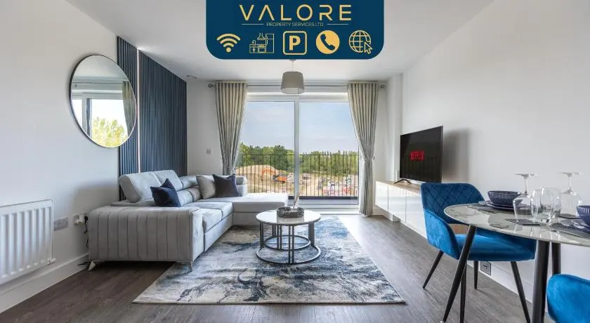 Cosy 1 bed near peaceful canal By Valore Property Services - Image 1