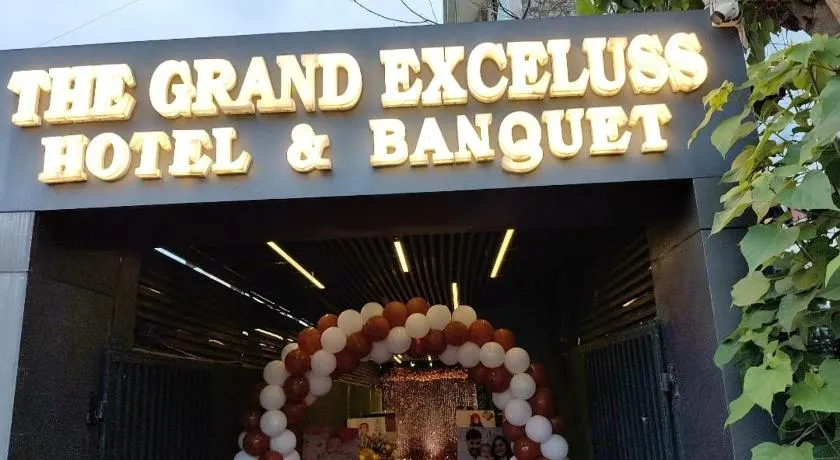 Hotel Grand Exceluss - Image 1