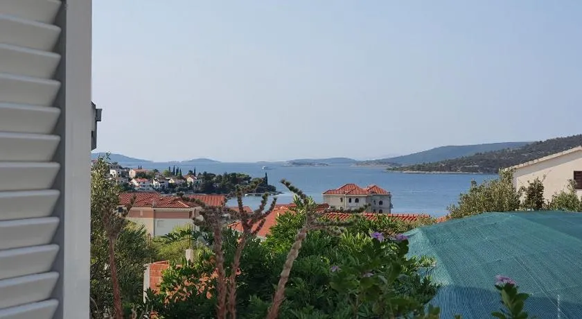 Apartments Nina - Image 1