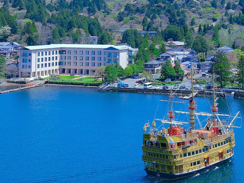 Hakone Hotel - Image 1