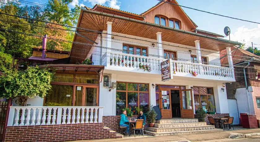 Casa Albă - Image 1
