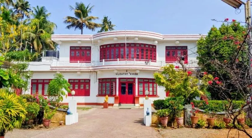 Clouthy Villa - Image 1
