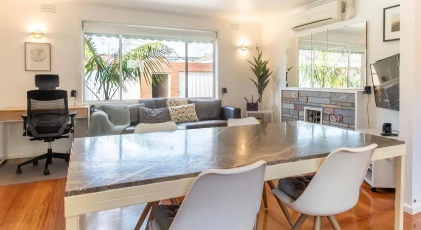Villa Rosa Brunswick East - Image 1