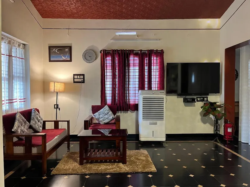 Green View Nest Home Stay - Image 1
