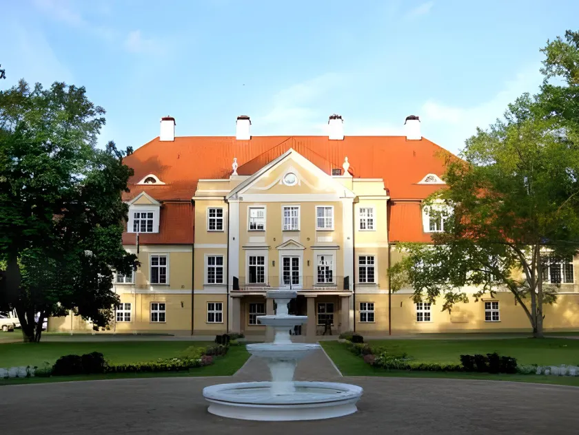 Malpils Manor - Image 1