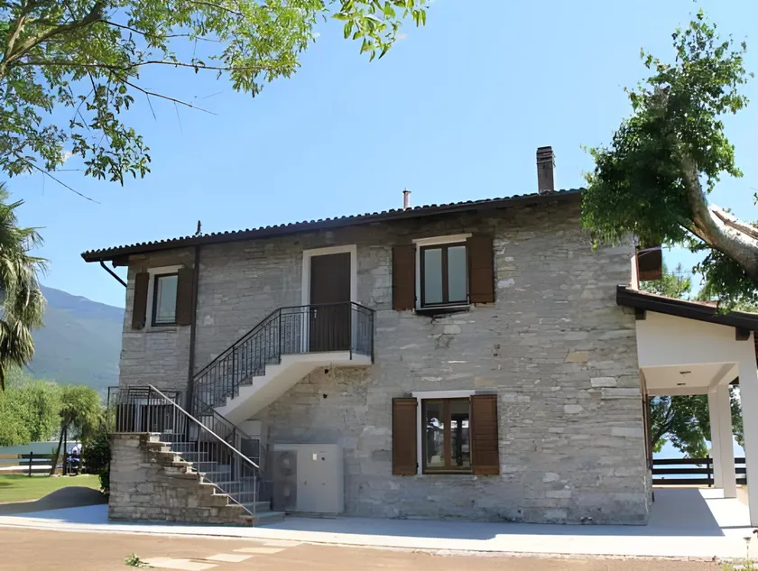 Villa Carolina - Image 1