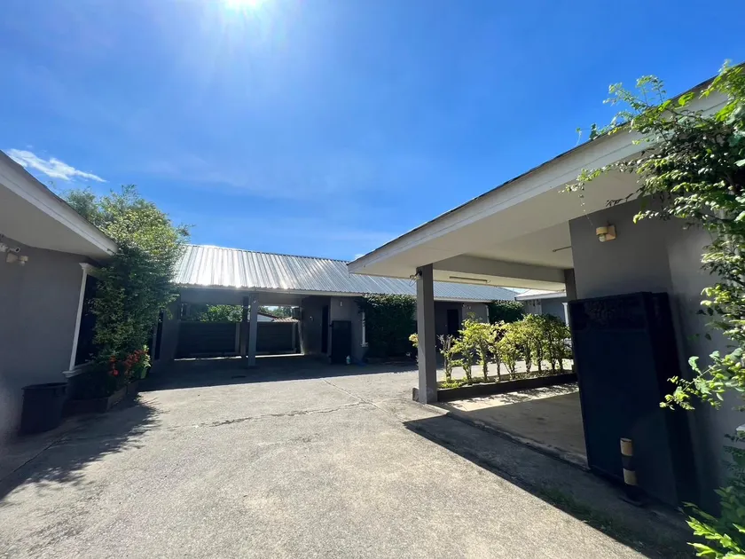 Phattararesort - Image 1