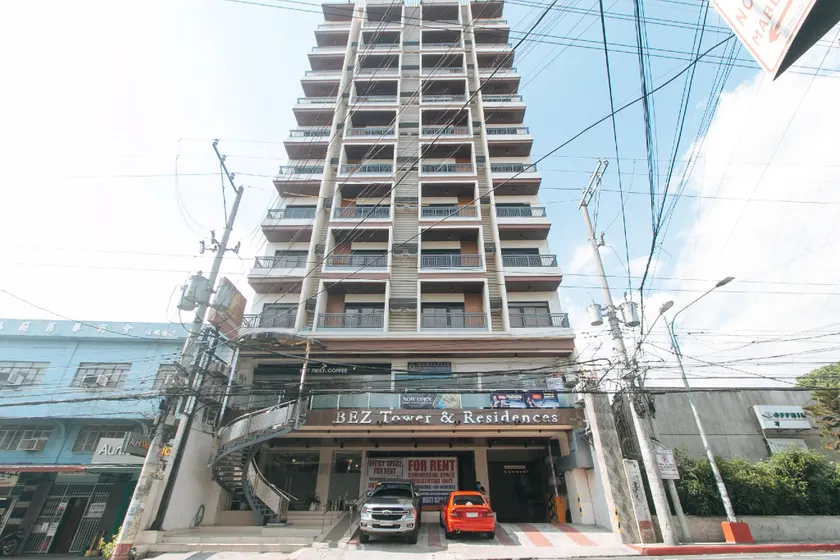 RedDoorz Plus @ Bez Tower and Residences San Juan - Image 1