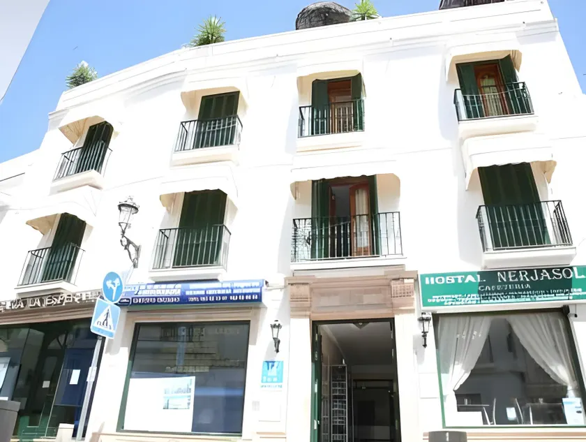 Hostal Nerjasol - Image 1