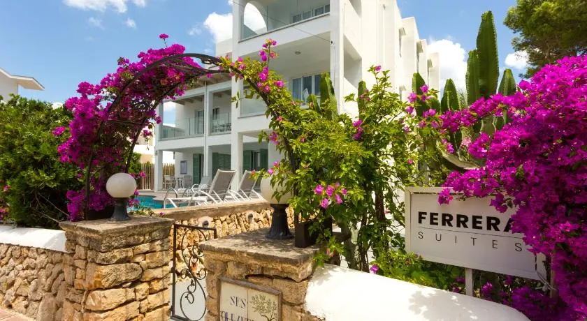 FERRERA SUITES - Image 1