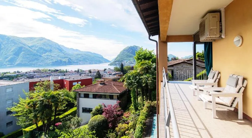 Miravalle Lakeview by Quokka 360 - Bright Apartment with Large Windows and Stunning Lake Views - Image 1