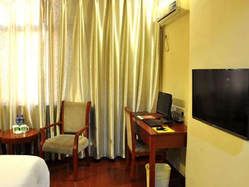 GreenTree Inn Suzhou Wangting Zhanwang Business Hotel - Image 1