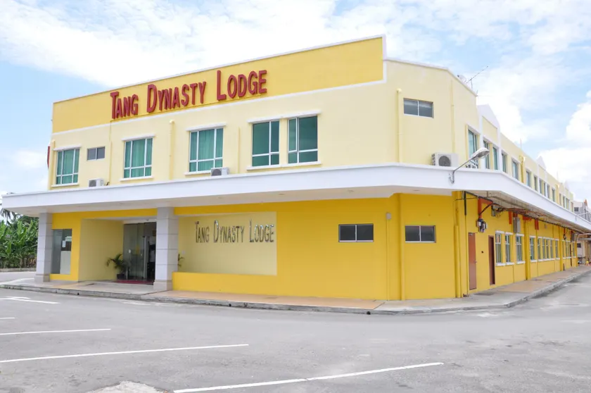 Tang Dynasty Lodge Tuaran - Image 1