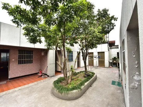 Jinhua Hotel - Image 1