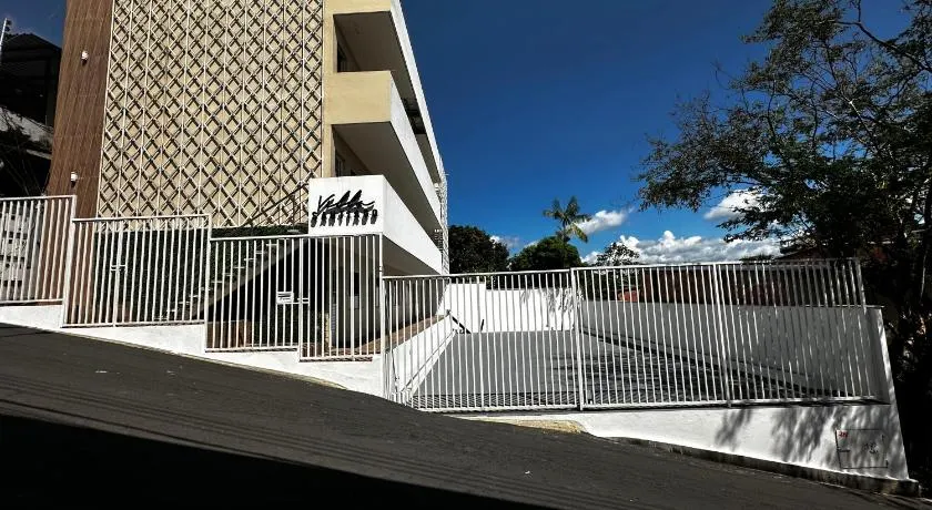 Apartamento inteiro dois quartos próximo ao Centro - Image 1