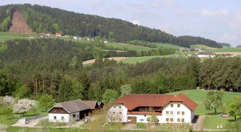 Urlaub am Bauernhof Wenigeder - Familie Klopf - Image 1