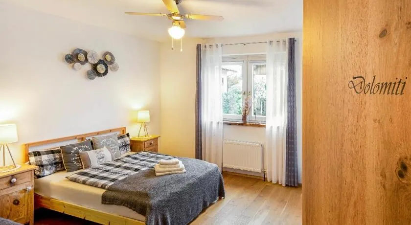 The Dolomiti View - your cozy room in the Alps - Image 1