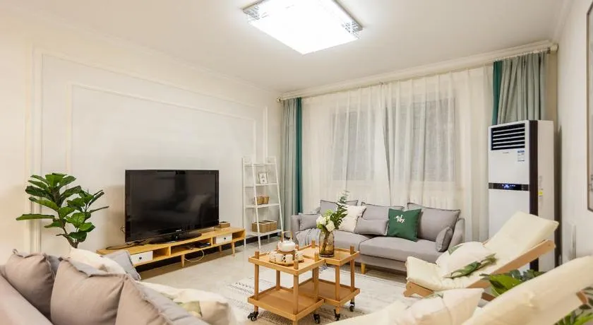 Zhengzhou Jinshui·Province Hospital· Locals Apartment 00169440 - Image 1