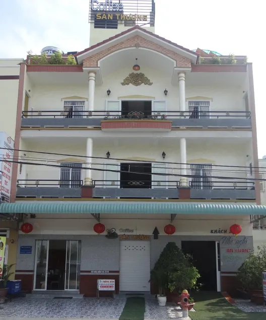 Dang Khoa Hotel - Image 1