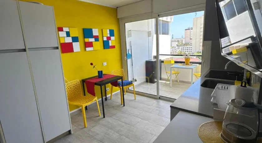 Estudio mondrian - Image 1