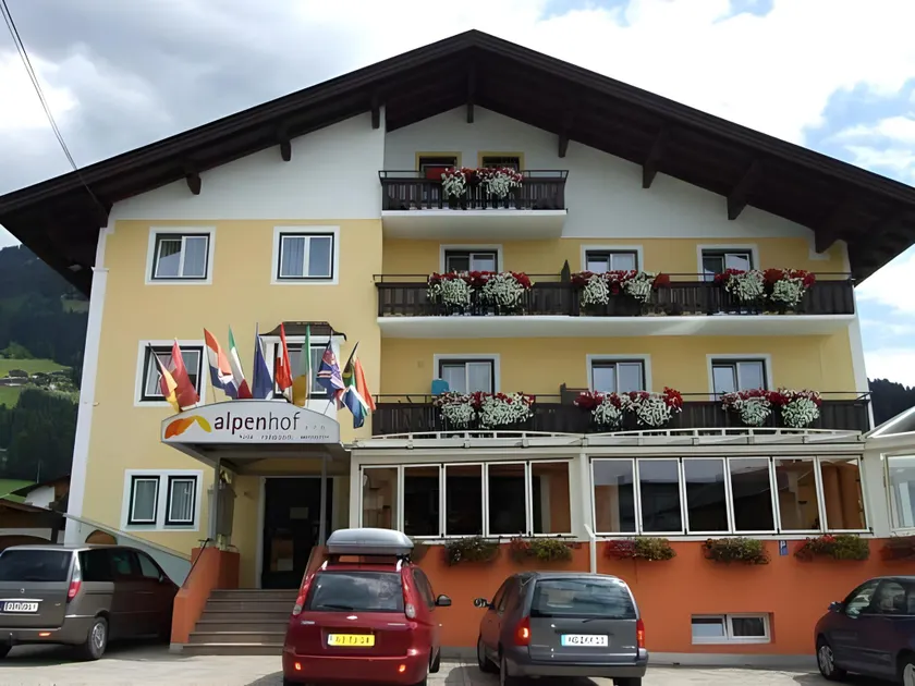 Hotel Alpenhof - Image 1