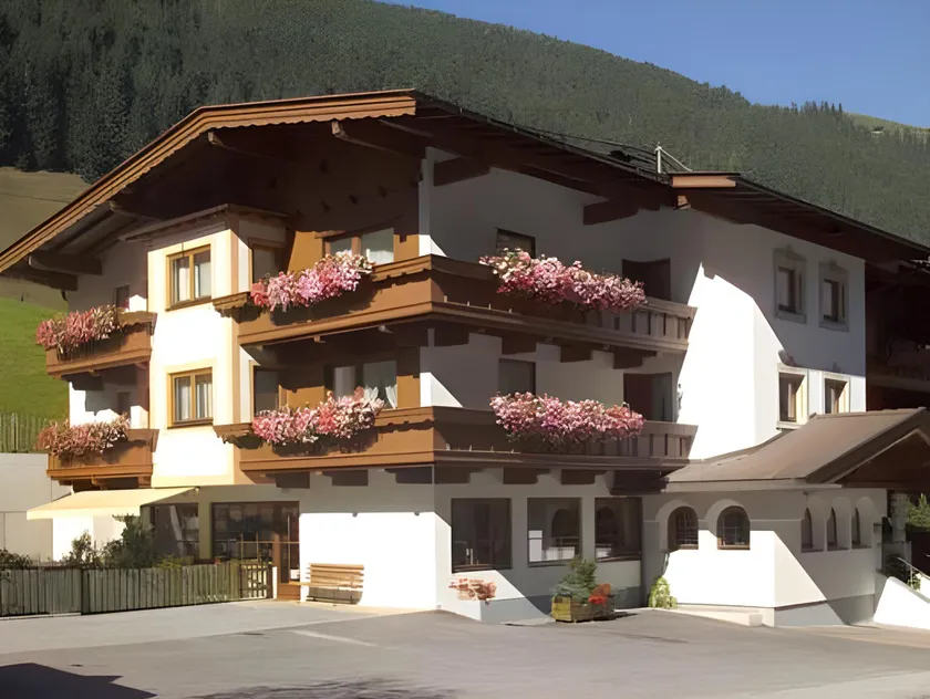 Hotel Burgschrofn - Image 1