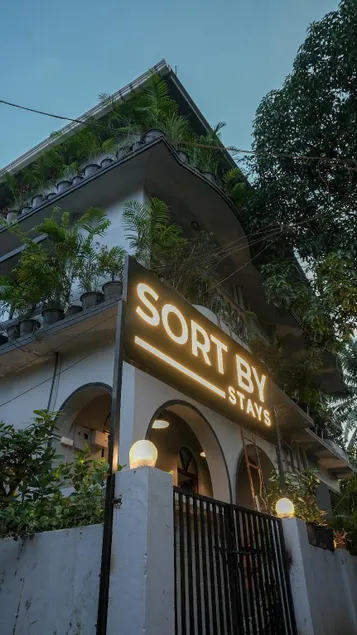SortBy Stays, Anjuna - Image 1