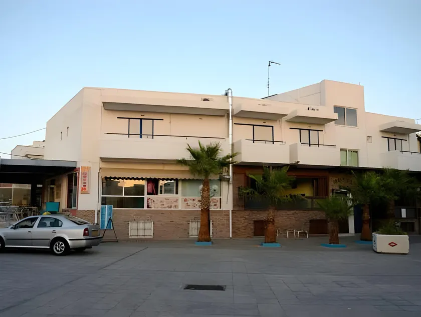 Rio Hotel - Image 1