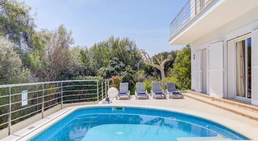 Villa 'Vistafar' com Vista para o Mar, Wi-Fi e Ar Condicionado - Image 1