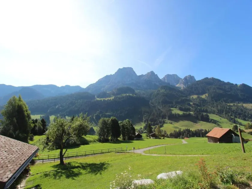 Amazing Chalet With Breathtaking Views - Image 1