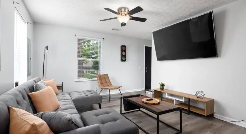 2 Bedroom Ft Moore Retreat - Image 1