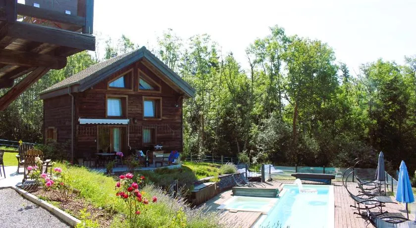 Les Chalets de Ludran - Image 1