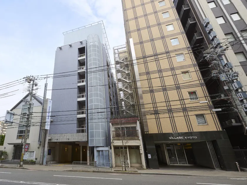 Toyoko Inn Kyoto Shijo-omiya - Image 1