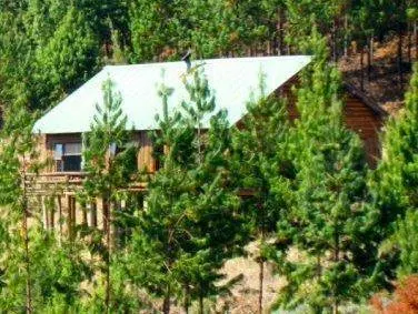 Stanford Lake lodge - Image 1