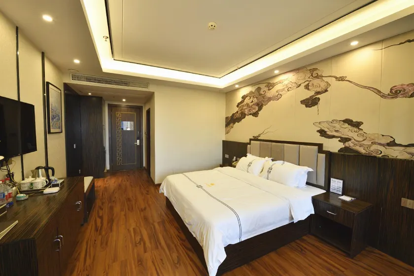 JinMaLongHotel - Image 1