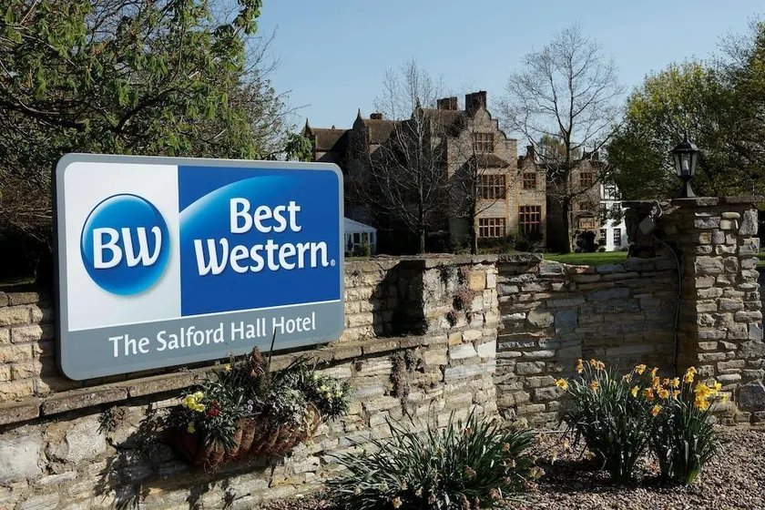 Best Western Salford Hall Hotel - Image 1