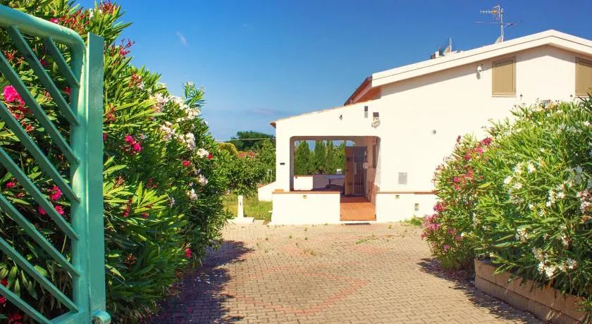 Sardinia SeaBreeze Villa IUN R2178 - Image 1
