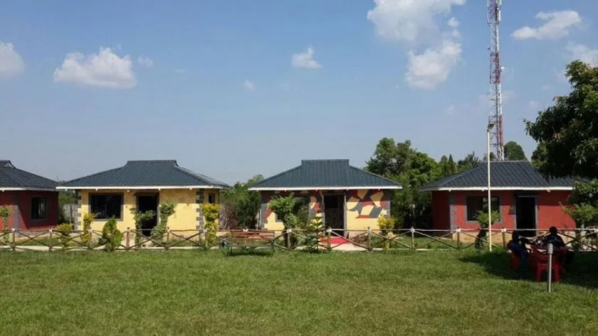 VIP Hotel Madeya - Image 1
