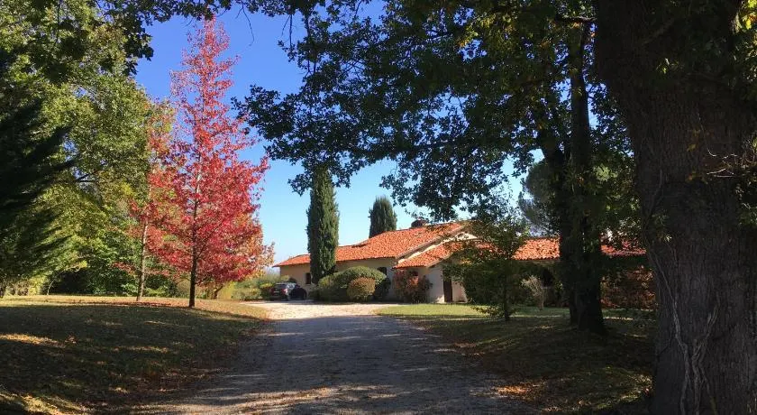 Maison indépendante 42m2. Calme et verdure :) - Image 1