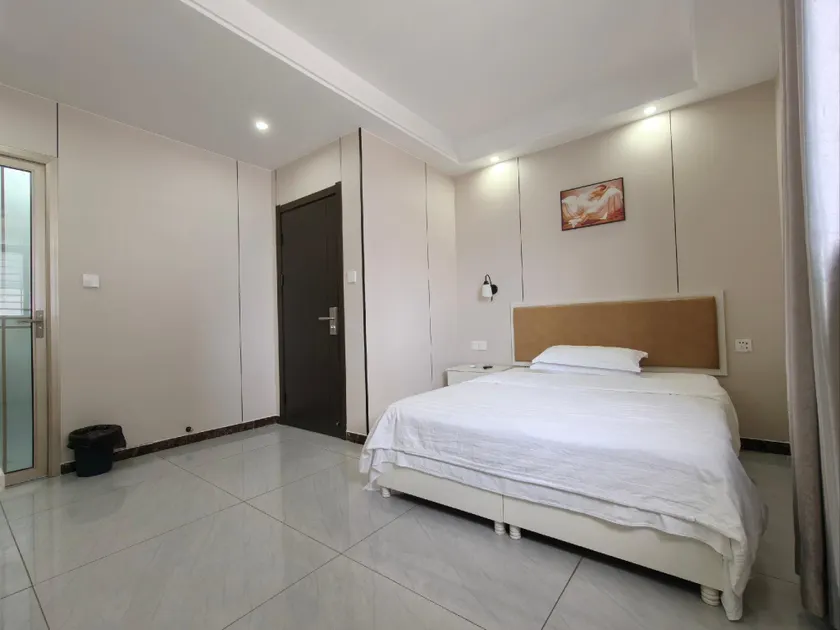 Youyijia Family Hotel - Image 1
