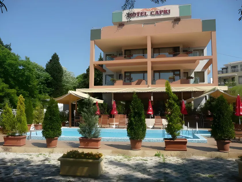 Hotel Capri - Image 1