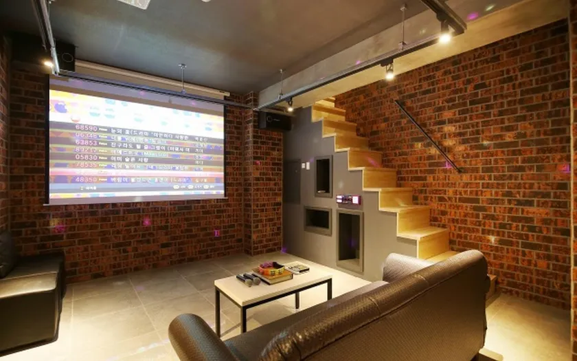 Jecheon Case Hotel - Image 1