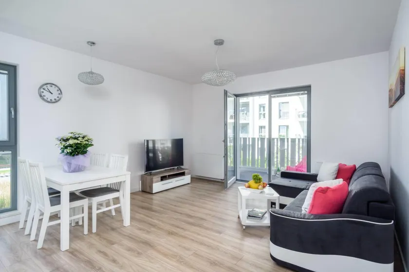 Apartment by the Sea - Image 1