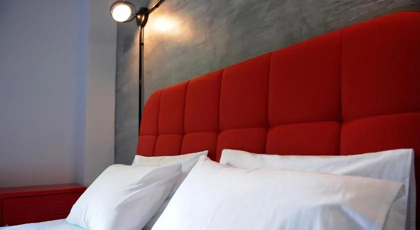 Candy's Boutique Rooms - Image 1