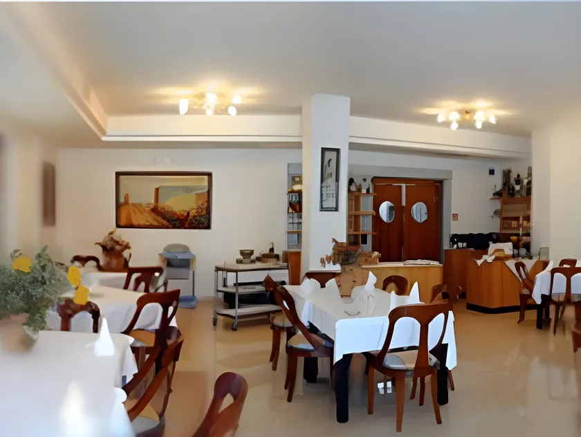 Hotel Bologna - Image 1