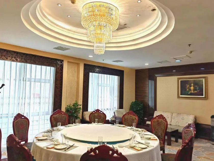 Tianrui Zhongzhou International Hotel - Image 1