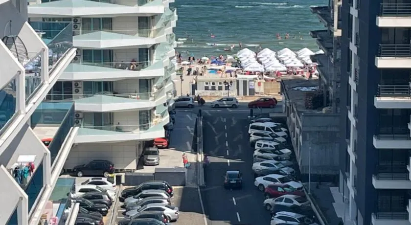 Apartament cu vedere la mare wave6 - Image 1