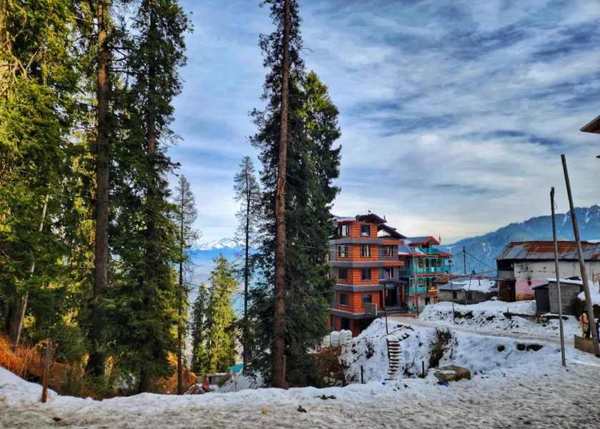 The White Season Residency - Image 1