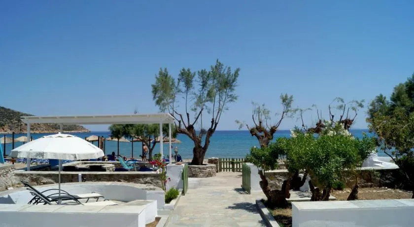 LEANDROS APARTMENTS - Image 1