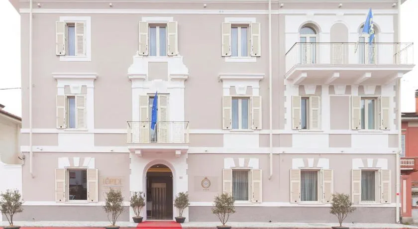 Doride Suites Boutique Hotel - Image 1